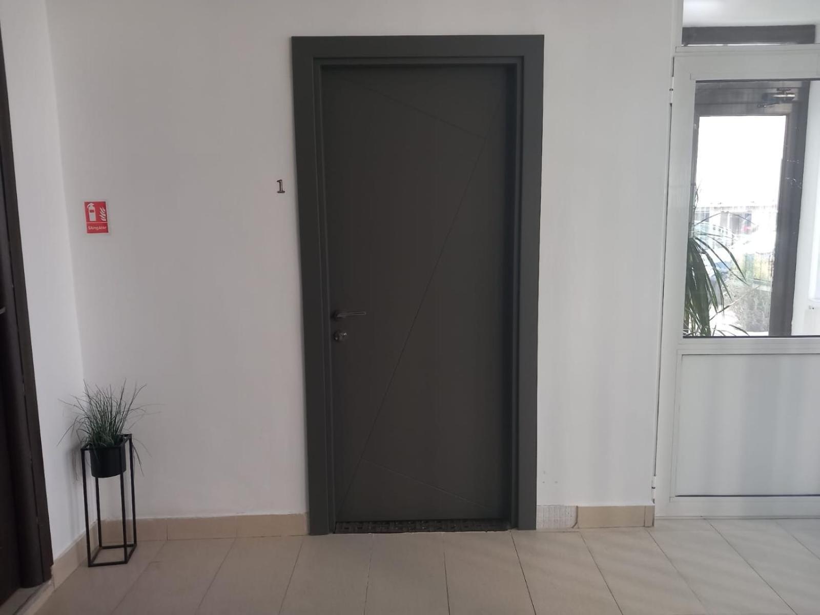 4 Seasons Apartments Bistriţa エクステリア 写真