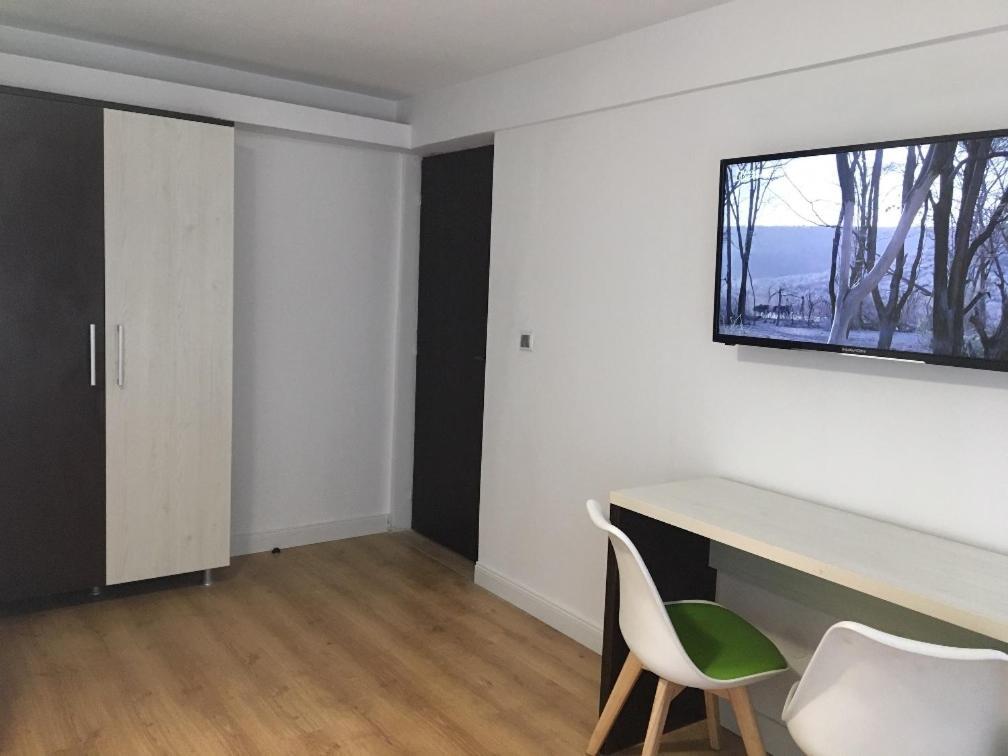 4 Seasons Apartments Bistriţa エクステリア 写真