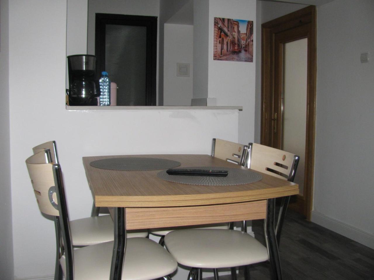 4 Seasons Apartments Bistriţa エクステリア 写真