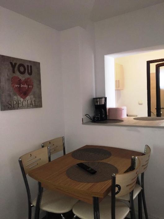 4 Seasons Apartments Bistriţa エクステリア 写真
